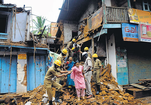 Woman, daughter killed in house collapse