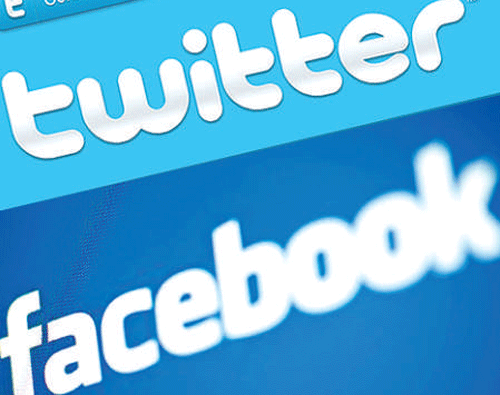 Posting pictures on FB, Twitter un-Islamic, say clerics