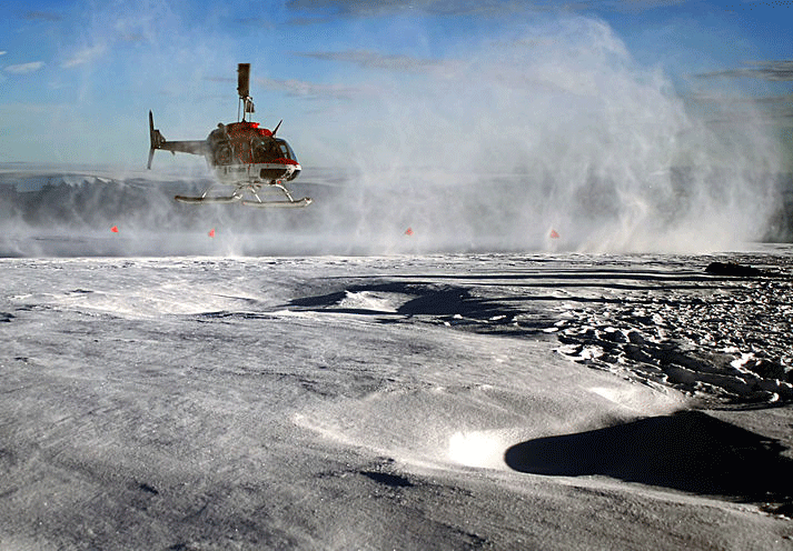 Helicopter is taking off Greenland ice sheet. Wikipedia image