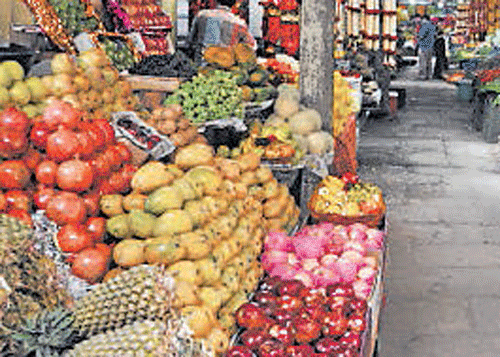 Malleswaram old market vendors get eviction notice