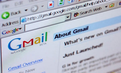 Govt likely to ban Yahoo, Gmail for official purposes