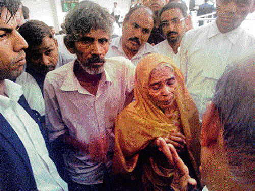 Mukesh's parents plead for leniency