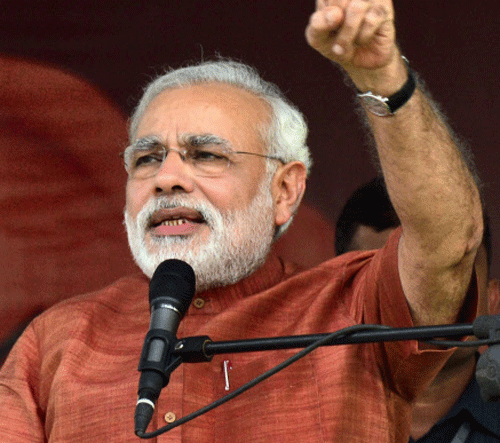 Congress will save its govt rather than rupee: Modi