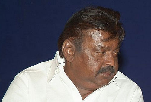 Arrest warrant against Vijayakanth in defamation case