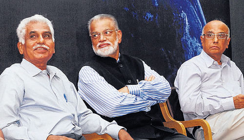Chairperson of The Institution of Engineers (India) Karnataka State Centre Dr Wooday P  Krishna, chairperson of Aerospace Engineering Division Board-IEI, Prof R M Vasagam, Isro chairperson Dr K Radhakrishnan and former director of National Aerospace Laboratories Dr T S Prahlad at Prof Satish Dhawan Commemoration lecture, in Bangalore on Monday. DH photo