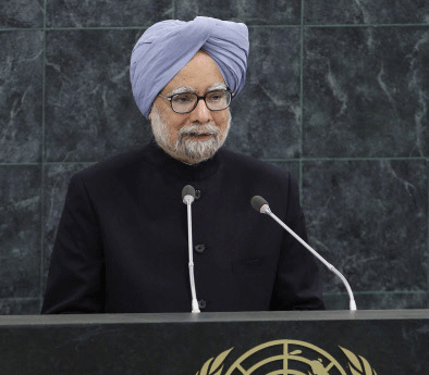 Prime Minister Manmohan Singh addresses the 68th United Nations General Assembly at U.N. headquarters in New York, September 28, 2013. REUTERS