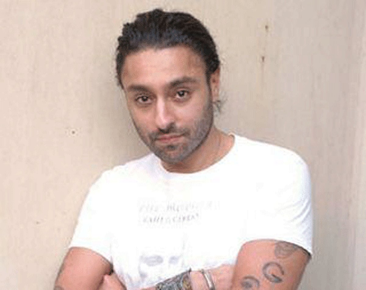 Vikram Chatwal calls of engagement