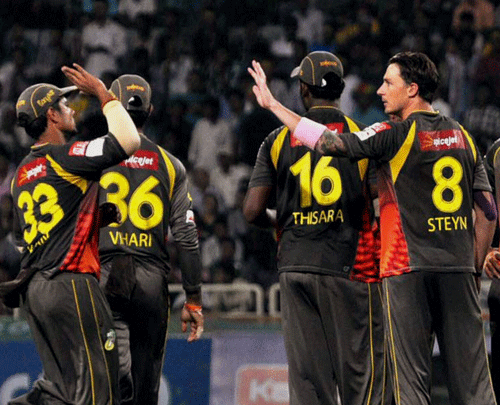 Sunrisers knocked out out after rain plays spoilsport