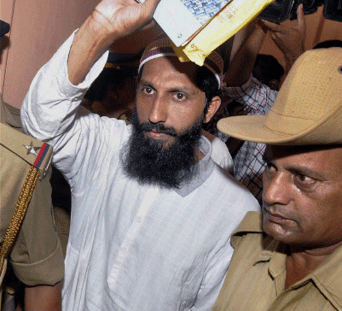 Tadiyantavide Naseer, an LeT terrorist, being produced in a special NIA court in Kochi on Tuesday in  connection with terrorist recruitment case. PTI
