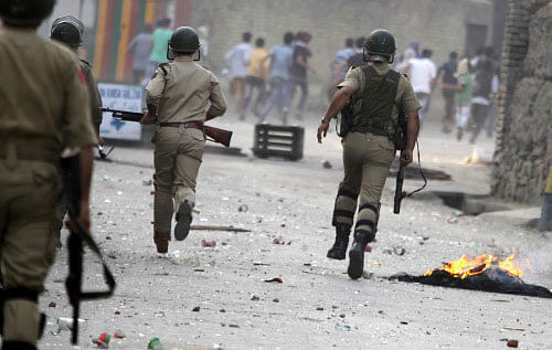 Srinagar encounter ends, militants escape