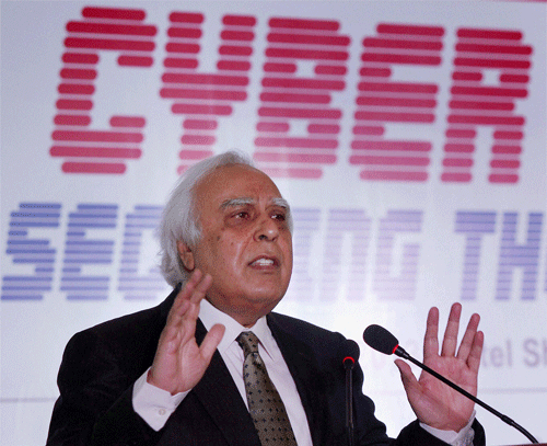 Union Minister for Communications and IT Kapil Sibal addressing at the 11th India Knowledge Summit 2013, cyber era-securing the future, in New Delhi on Tuesday. PTI Photo by Shahabz Khan