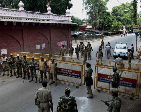 Security intensified in Ayodhya, SMS banned. FIle PTI Image