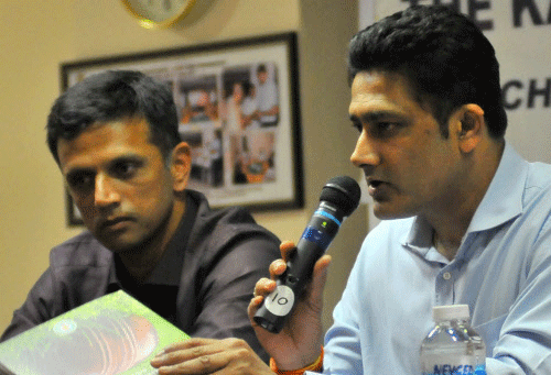 (From Left) Cricketer Rahul Dravid and KSCA President Anil Kumble at the press conference at KSCA in Bangalore on Thursday.  DH photo