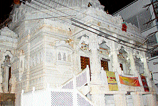 security measures: Shantinath temple off D Devaraj Urs Road, in Mysore. dh photo
