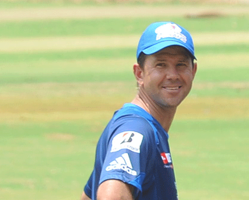 tasmanian devil Former Australian skipper Ricky Ponting  finds it hard to shake off the allure of the Ashes series.