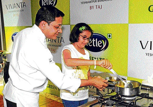 HELPING HAND Chef Uddipan Chakravarthy during the demonstration.
