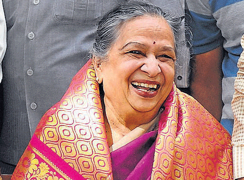Indumati Rao, wife of CNR Rao, at a felicitation function in Bangalore on Sunday. DH&#8200;photo