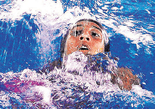 Fine effort: Gujarat's Maana Patel en route her 200M backstroke gold in the National Aquatic meet on Thursday.