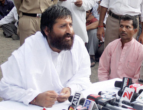 Self-styled godman Asaram's son Narayan Sai, who had been evading arrest in a sexual assault case in Surat, has been nabbed by Crime Branch of Delhi Police. PTI File Photo.