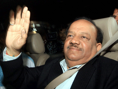 Harsh Vardhan, the chief ministerial candidate of the BJP which has support of 32 legislators, met Jung for over 45 minutes at Raj Niwas and expressed his ability to take the next step to form the government. PTI photo