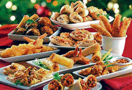 mouth-watering Greet guests with some lip-smacking party snacks this New Year.