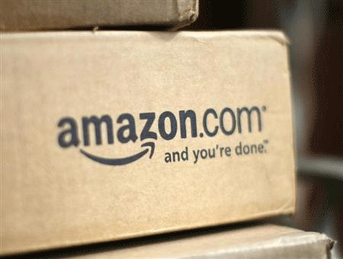 Amazon today said it would give USD 20 gift cards and pay shipping costs for customers affected by problems at UPS and FedEx that delayed some Christmas package deliveries. Reuters File Photo.