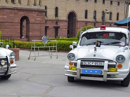 In keeping with its promise to end VIP culture, the Aam Admi Party government in Delhi today decided that red beacon will not be used by ministers and officials. Reuters file photo
