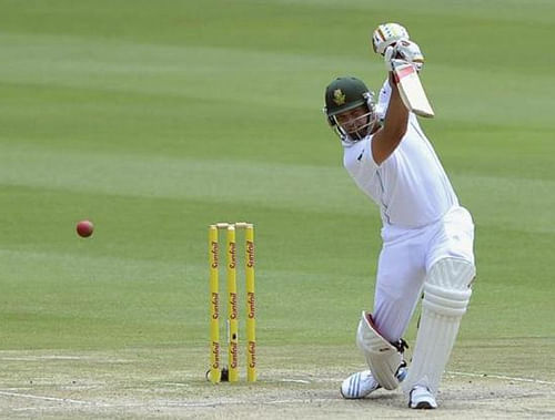 South African all-rounder Jacques Kallis today surpassed Rahul Dravid as the third highest run-getter in Test cricket after a 115-run knock against India in his farewell match here today. Reuters Photo.