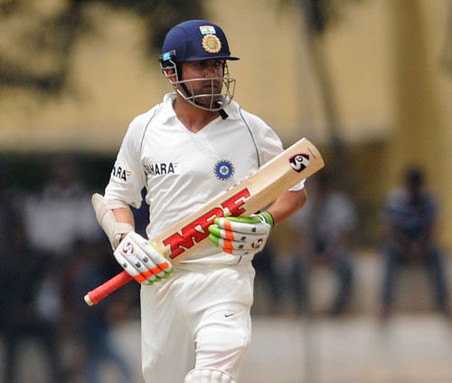 Unfazed at being ignored for the upcoming tour of New Zealand, struggling opener Gautam Gambhir said he still has the hunger to perform and would fight his way back into the national team. DH File Photo.
