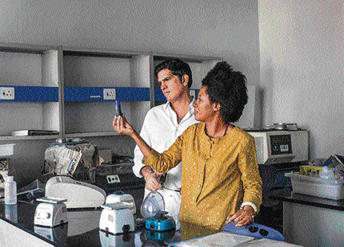Rahoul Mehra and his wife, Glennis Matthews Mehra, who started Saf Labs, a biotechnology company, at their lab in Mumbai in this file photo. American tech entrepreneurs are seeking to pursue untapped opportunities in India, importing the Silicon Valley mindset in a nation known for being a tough place to do business. Photo:NYT
