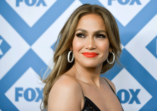 Jennifer Lopez arrives at the Fox All-Star Party on Monday, Jan. 13, 2014, at the Langham Hotel in Pasadena, Calif. AP photo