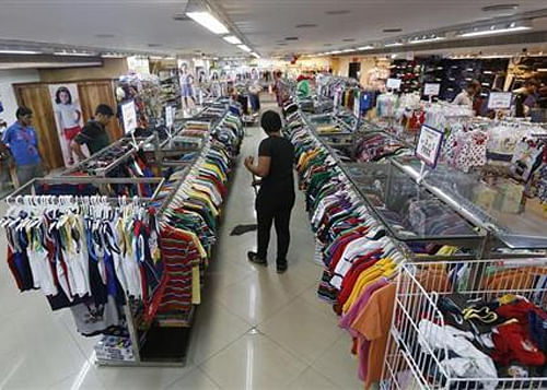 India Ratings has retained its negative outlook for the retail sector the next fiscal as well with a stable bias, and ruled out revising it to positive near-term. Reuters File Photo.