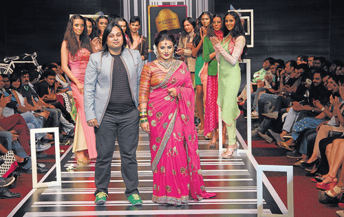 stylish Abhishek Dutta with showstopper Pooja Gandhi.