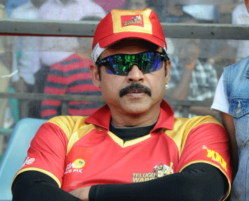 Actor Venkatesh during a Celebrity Cricket League (CCL) in Bnagalore. DH photo