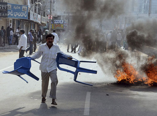 The bandh was marked by protest rallies and demonstrations and resulted in closure of businesses and educational institutions besides hitting the operations of APSRTC buses at Visakhapatnam, Krishna, East Godavari, Guntur, Kadapa, Kurnool, Anantapur and Chittoor districts. AP file photo