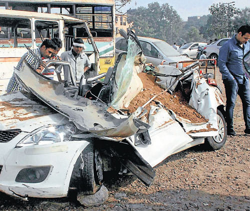 Karnataka figures among the top five states in terms of deaths caused by the road accidents.DH File Photo