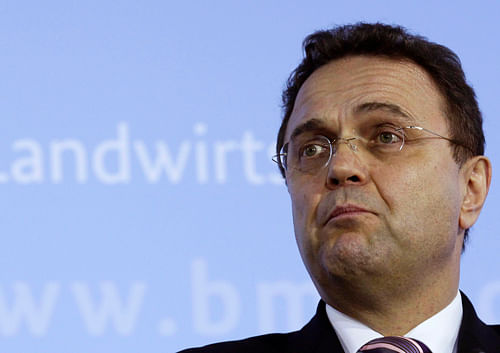 Germany's Agriculture Minister Hans-Peter Friedrich announces his resignation in Berlin February 14, 2014. Friedrich resigned over allegations he acted inappropriately in the case of a lawmaker who is under investigation for possessing child pornography. What started as a small domestic scandal about an MP erupted into a major political scandal on Thursday when it emerged that Friedrich, who was interior minister until December, had informed SPD chairman Sigmar Gabriel in October that Sebastian Edathy could become the target of an investigation. Friedrich, a member of the conservative Christian Social Union (CSU), has said he believes he acted in accordance with the law by informing the SPD, which was in coalition talks with Chancellor Angela Merkel's conservatives at the time. REUTERS