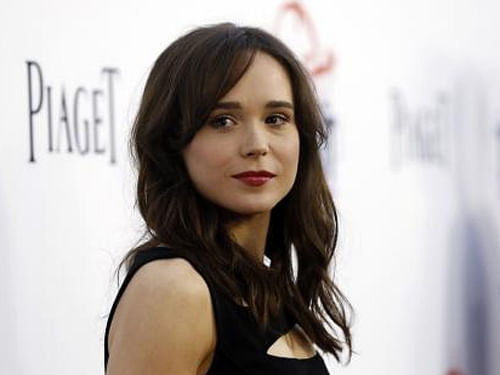 Juno actress Ellen Page confesses she is gay. Re