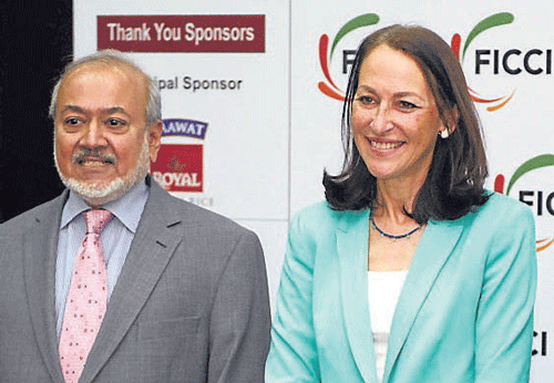 US Food and Drug Administration Commissioner Margaret Hamburg with former FICCI president Habil Khorakiwala  during an interactive session in New Delhi this week. PTI
