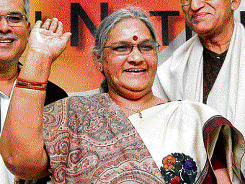 Former prime minister Atal Bihari Vajpayee's niece Karuna Shukla joins the  Congress in New Delhi  on Thursday. PTI
