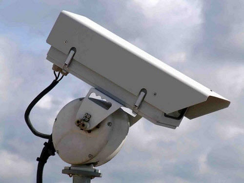 To maintain law and order in Madikeri, the police have started installing Close Circuit TV (CCTV) cameras at strategic locations in the town. A sum of Rs 19 lakh would be utilised for the same. DH File Photo