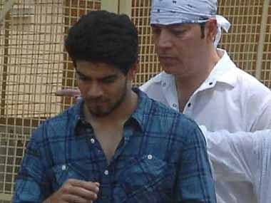 Late actress Jiah Khan's mother Rabia's latest allegations claiming that someone has informed her that Sooraj Pancholi is trying to kill her, has Aditya Pancholi fuming in fury. PTI file photo