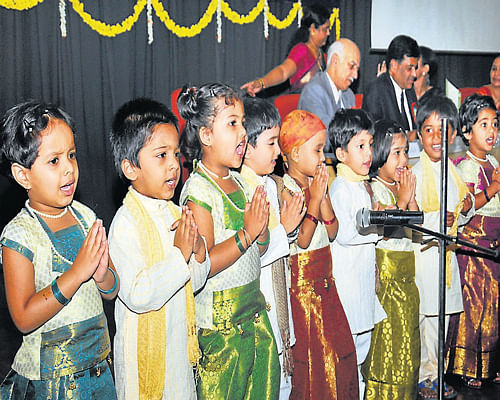 Students of Day Care&#8200;Centre, University of Mysore, render invocation at the opening of two-day seminar on food nutrition, at Rani&#8200;Bahadur auditorium, in Mysore on Thursday. Former CFTRI director V&#8200;Prakash, V-C Prof K&#8200;S&#8200;Rangappa, convener of the seminar Prof Jamuna Prakash, Chairperson, Department of Studies in Food Nutrition,&#8200;Prof Asma Urooj are seen. DH Photo