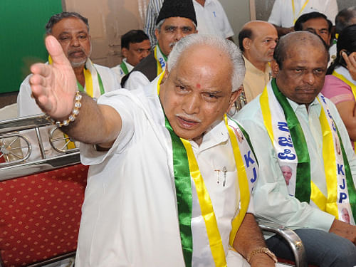 V&#8200;Dhananjay Kumar, former Union minister and a loyalist of BJP&#8200;leader B&#8200;S&#8200;Yeddyurappa, is cosying up to the JD(S) to become the party's candidate from Dakshina Kannada. DH Photo