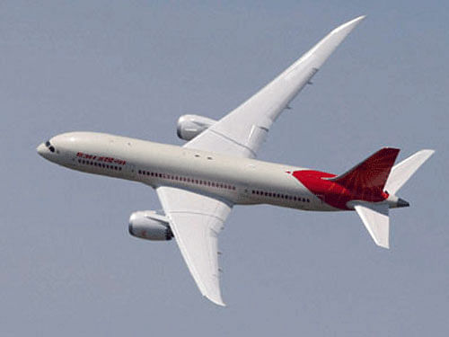 In a mid-air scare, 'incorrect' input by Pakistan's air traffic control to a Mumbai-bound Air India Dreamliner plane from London led it to come close to another aircraft, prompting a sharp reaction from India. PTI File Photo