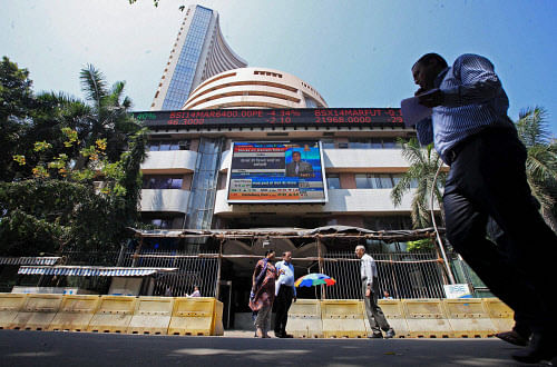 The 30-share index, which had lost 81.61 points yesterday, fell by another 144.44 points, or 0.66 per cent, to 21,630.17 in early trade with all the sectoral indices led by banking, realty and metals trading in the negative zone, with losses up to 1.31 per cent. PTI file photo