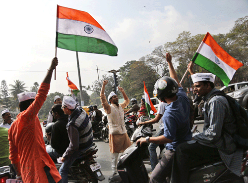 Kick-starting the road show from Hebbal in northwest suburb amid tight security, Kejriwal's cavalcade passed through thickly populated localities such as Ganganagar, R T Nagar, Jayamahal, Cantonment and Queens Road in the city centre by noon. AP file photo of an AAP rally in Bangalore