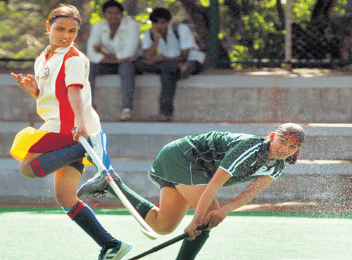Jharkhand and Haryana scored convincing victories to march into the semifinals of the Hockey India Women's Junior National Championship, DH Photo