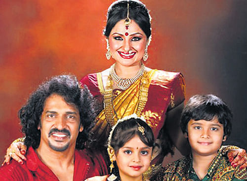 Upendra and Priyanka with their children Aayush and Aishwarya.