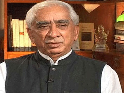 Expelled leader Jaswant Singh slammed the BJP for becoming a party of 'individual leaders' and said he was 'not sure if the BJP is fit to govern' India since 'there was no collective leadership.' PTI Photo